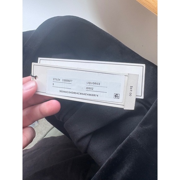 Juicy Couture OG Bling Velour Lifestyle Shorts – Black Licorice – Small - Picture 6 of 6